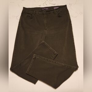 Gloria Vanderbilt® Amanda Classic Women's Straight Jeans (Olive Green 18L)